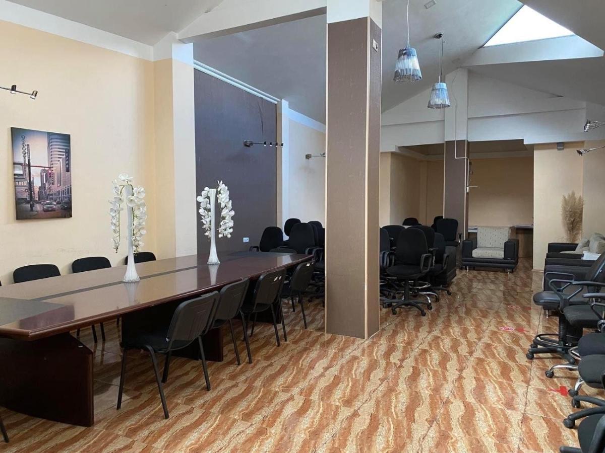 Hotel Borjomi Aisi Bagian luar foto
