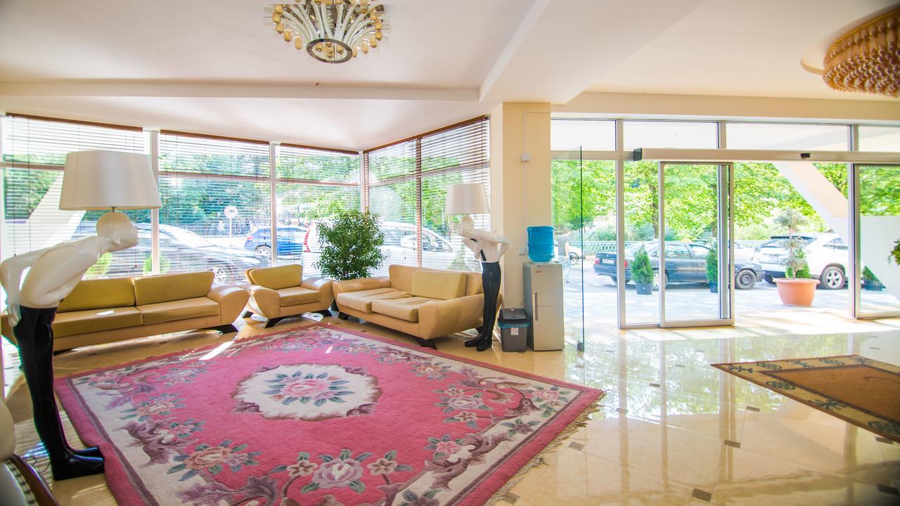 Hotel Borjomi Aisi Bagian luar foto